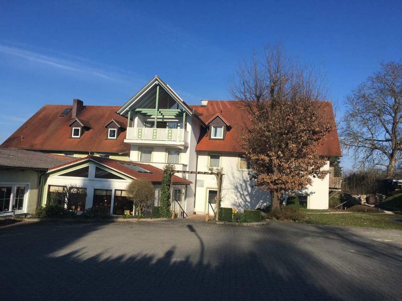 Gasthof Lindenwirt Denkendorf  Exterior photo